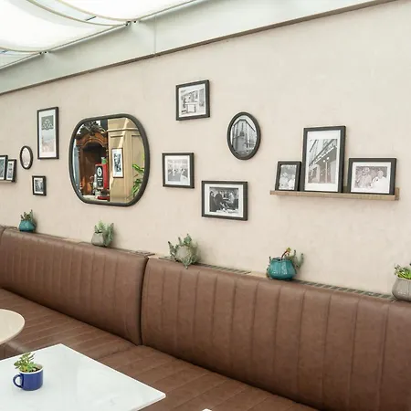 Niles Hotel Istanbul