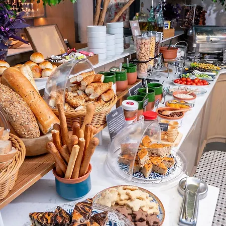 Niles Hotel Istanbul