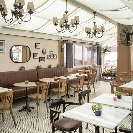 Niles Hotel Istanbul